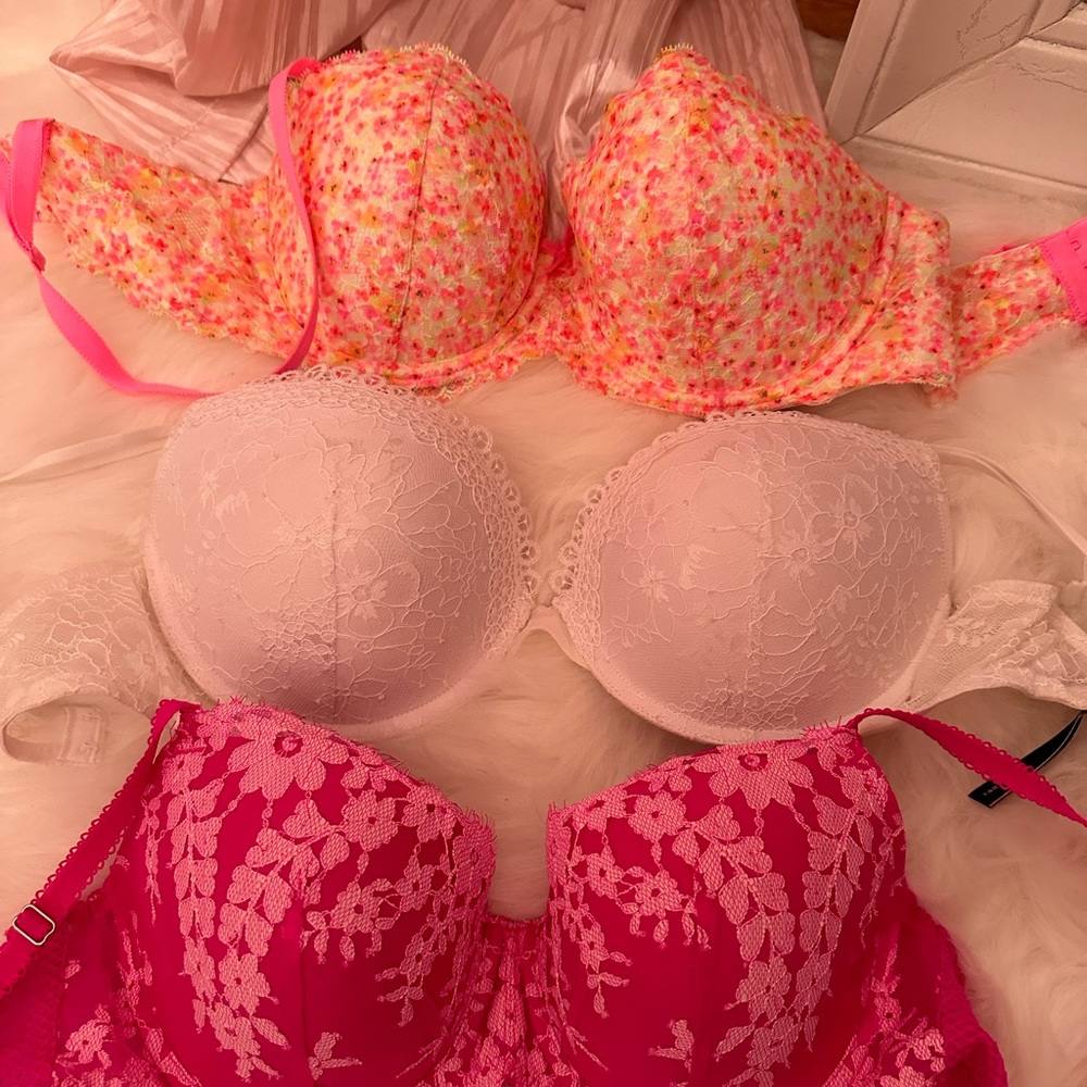 COPY - Victoria Secret Bra